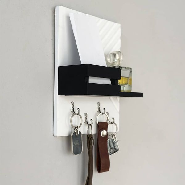 Designer mini key holder with geometry