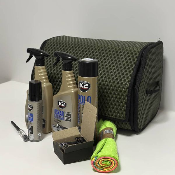 Car organizer with a set of car chemicals "Start" 1