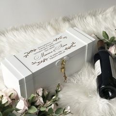 Капсула з гравіюванням для вина на весілля