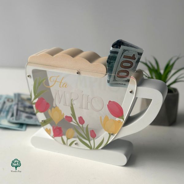 Piggy bank-cup for banknotes "For a dream"