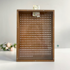 Piggy bank 365 days with transparent wall