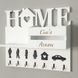 Wall-mounted key holder with shelf and figurines HOME