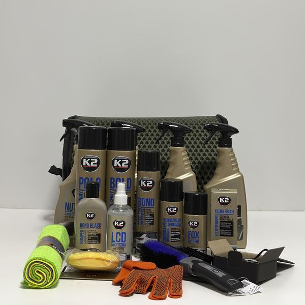 Car organizer with a set of car chemicals "Pro Expert" 1