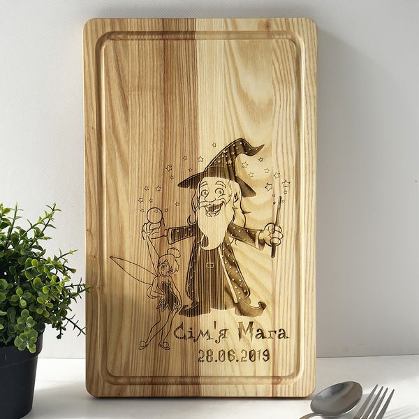 Kitchen board with personal engraving