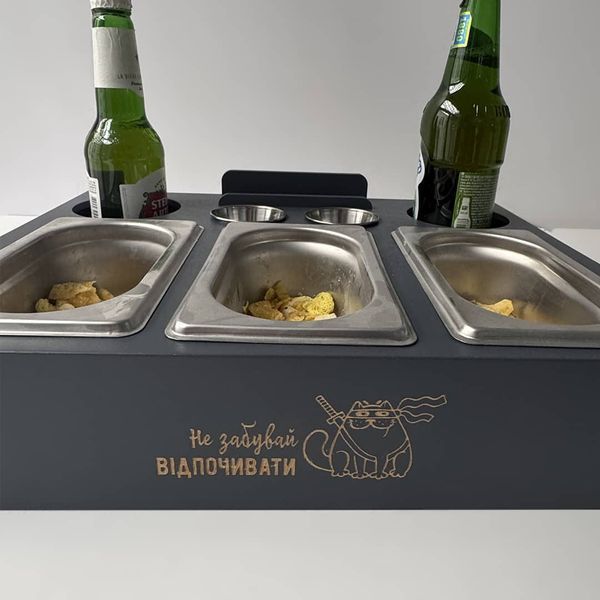 Beer box with engraving for a man