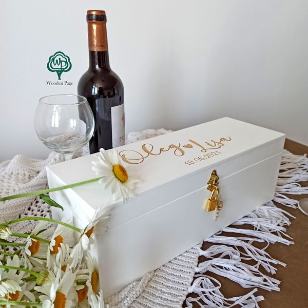 Wedding alcohol storage box with the names of the newlyweds