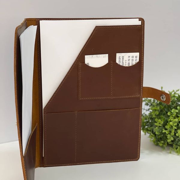 Leather document folder with internal plastic inserts