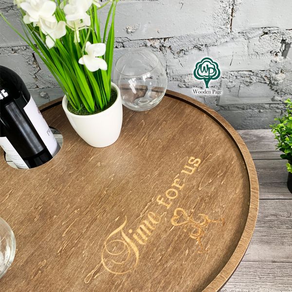 Round plywood picnic wine table