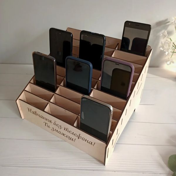 Organizer for phones for school with 30 cells