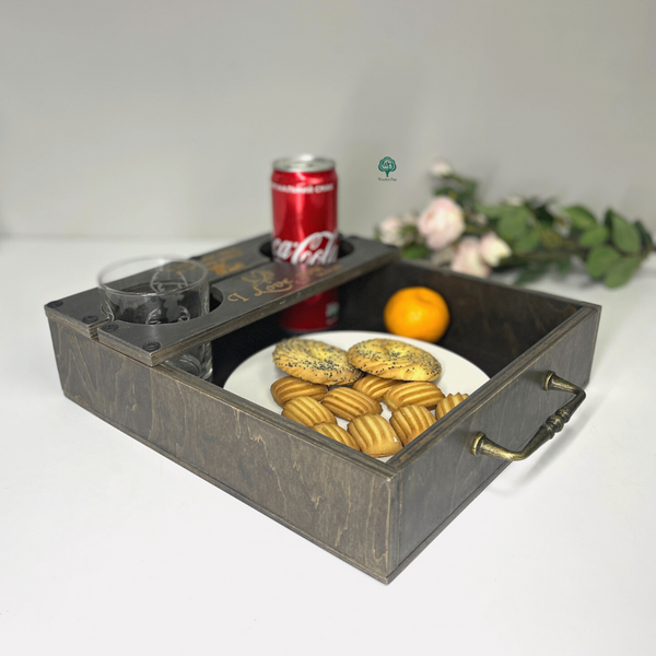 Stable tray with handles for a gift