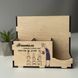 Organizer-stand on the teacher's desk with a print