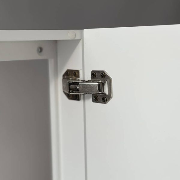 Horizontal key holder for a shield