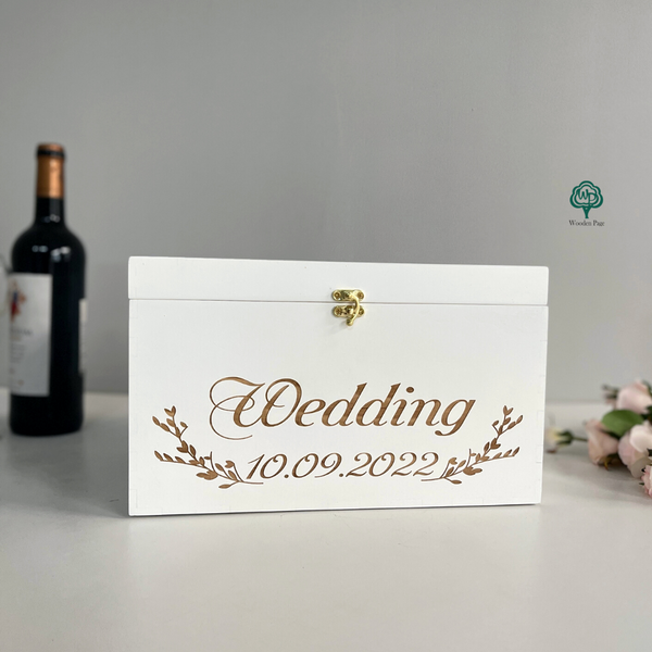 Wedding money box with engraving