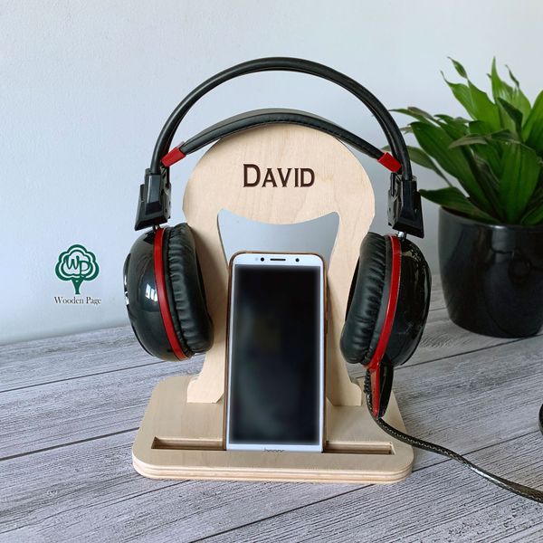 Personalized stand for phone and headphones