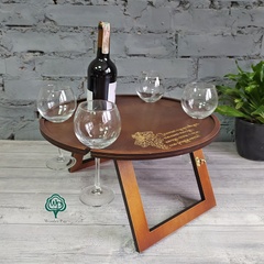 Wine table for 4 glasses