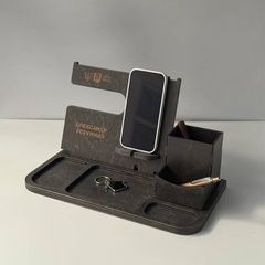 Desk organizer with gift inscription
