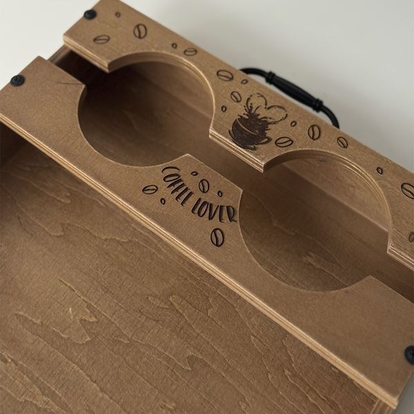 Wooden tray with handles