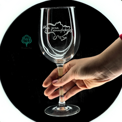 Wine glass with engraving "My Comfort Zone"