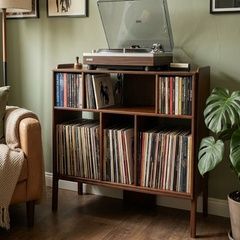 Wooden vinyl record rack