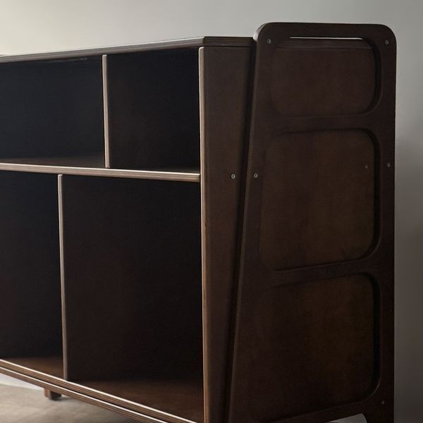 Wooden vinyl record rack