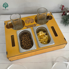 Beer organizer made of wood for glasses and snacks