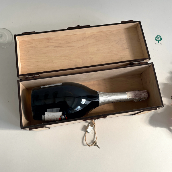 Коробка подарункова для пляшки алкоголю з гравіюванням