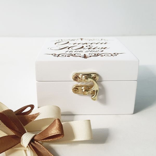 Custom designed ring box