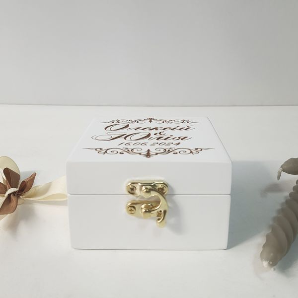 Custom designed ring box