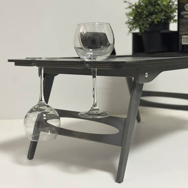 Breakfast in bed table as a gift for your loved one