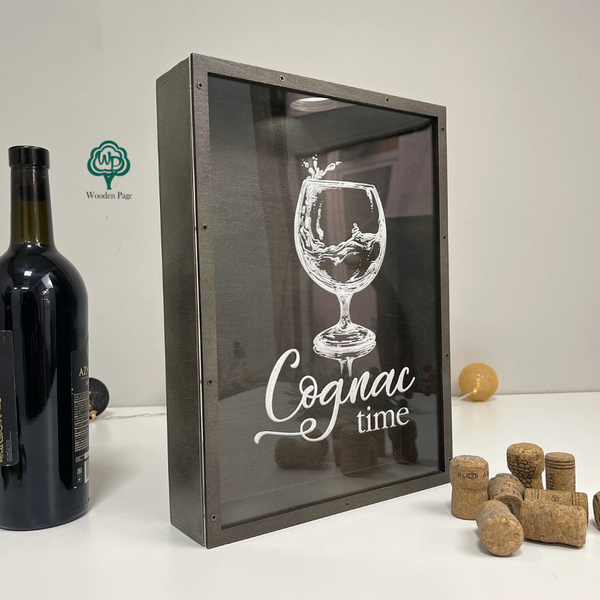Wooden frame for wine corks with engraving