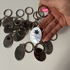 Oval metal keychain
