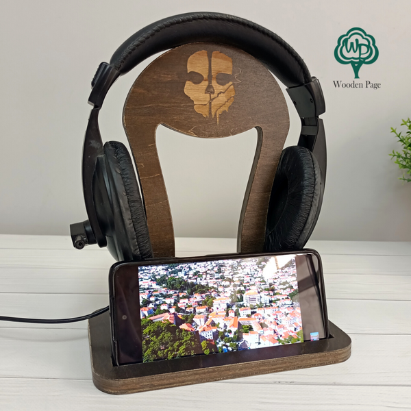 Desktop stand for phone and headphones with engraving