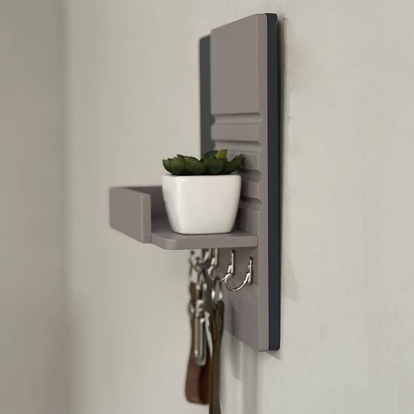 Designer mini key holder in trendy shades