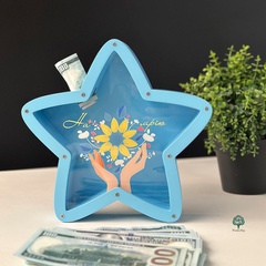 Piggy bank for banknotes with engraving "For a dream"