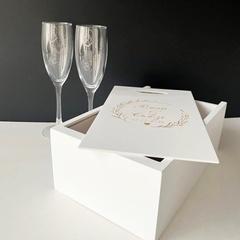 Свадебные бокалы для шампанского в деревянной коробке